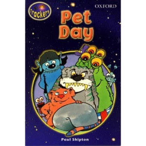 Trackers: Bear Tracks: Space School Stories: Book 2: Pet Day