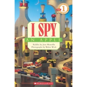 I Spy an Apple (Scholastic Reader Level 1)