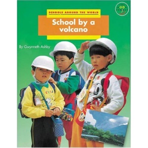 School by a Volcano Non Fiction 2 (LONGMAN BOOK PROJECT)