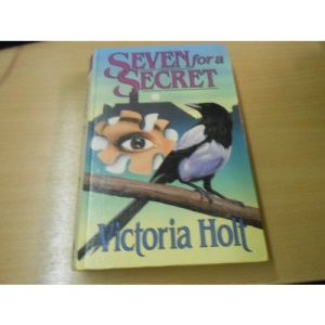 Seven for a Secret (Large Print Edition)