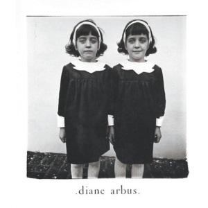 Diane Arbus: Monograph (Aperture Monograph)