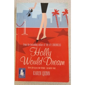 Holly Would Dream (Clipper Large Print)