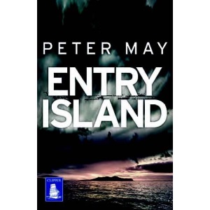 Entry Island (Large Print Edition)