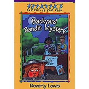 Backyard Bandit Mystery: Cul De Sac Book 15 (The Cul-de-sac Kids)