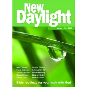 New Daylight: January-April 2010: Bible Readings for Your Walk with God (New Daylight Deluxe)