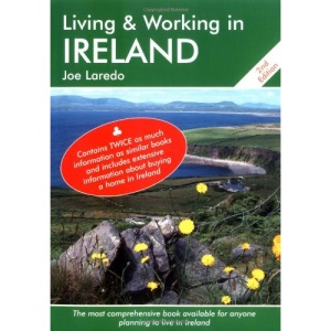 Living and Working in Ireland (Living & Working in Ireland)