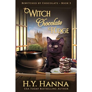 Witch Chocolate Fudge (LARGE PRINT): Bewitched By Chocolate Mysteries - Book 2 (2)