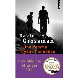 Une femme fuyant l'annonce